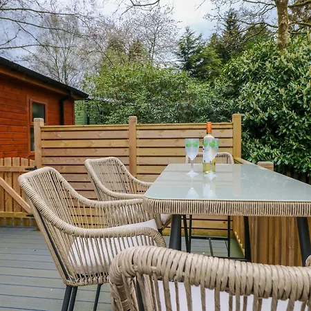 Feriehus Oakwood *
