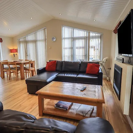 Holiday home Oakwood *
